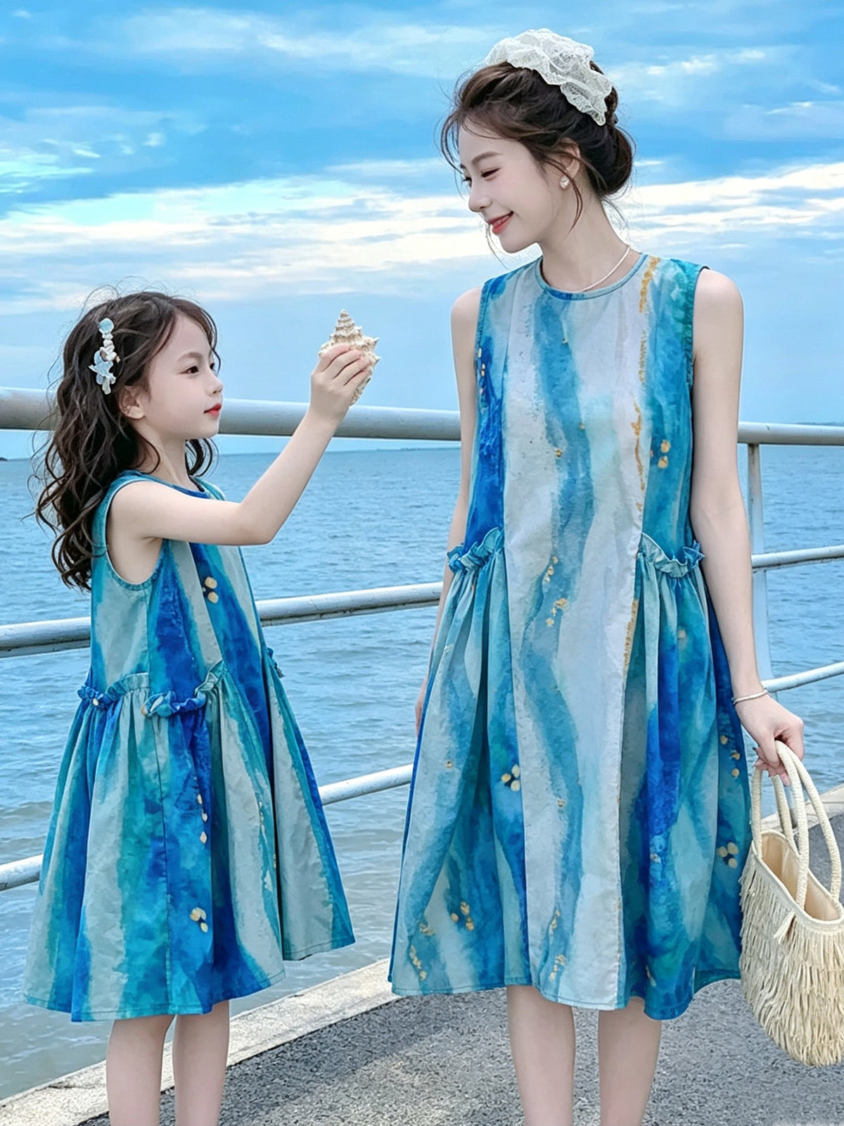 Travel and vacation dresses, family matching outfits for a family of three or four, mother and son, mother and daughter, seaside beach shirt sets, Sanya - image 2