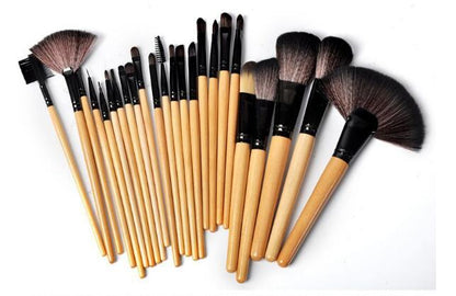 24-Piece Professional Makeup Brush Set with Travel Case