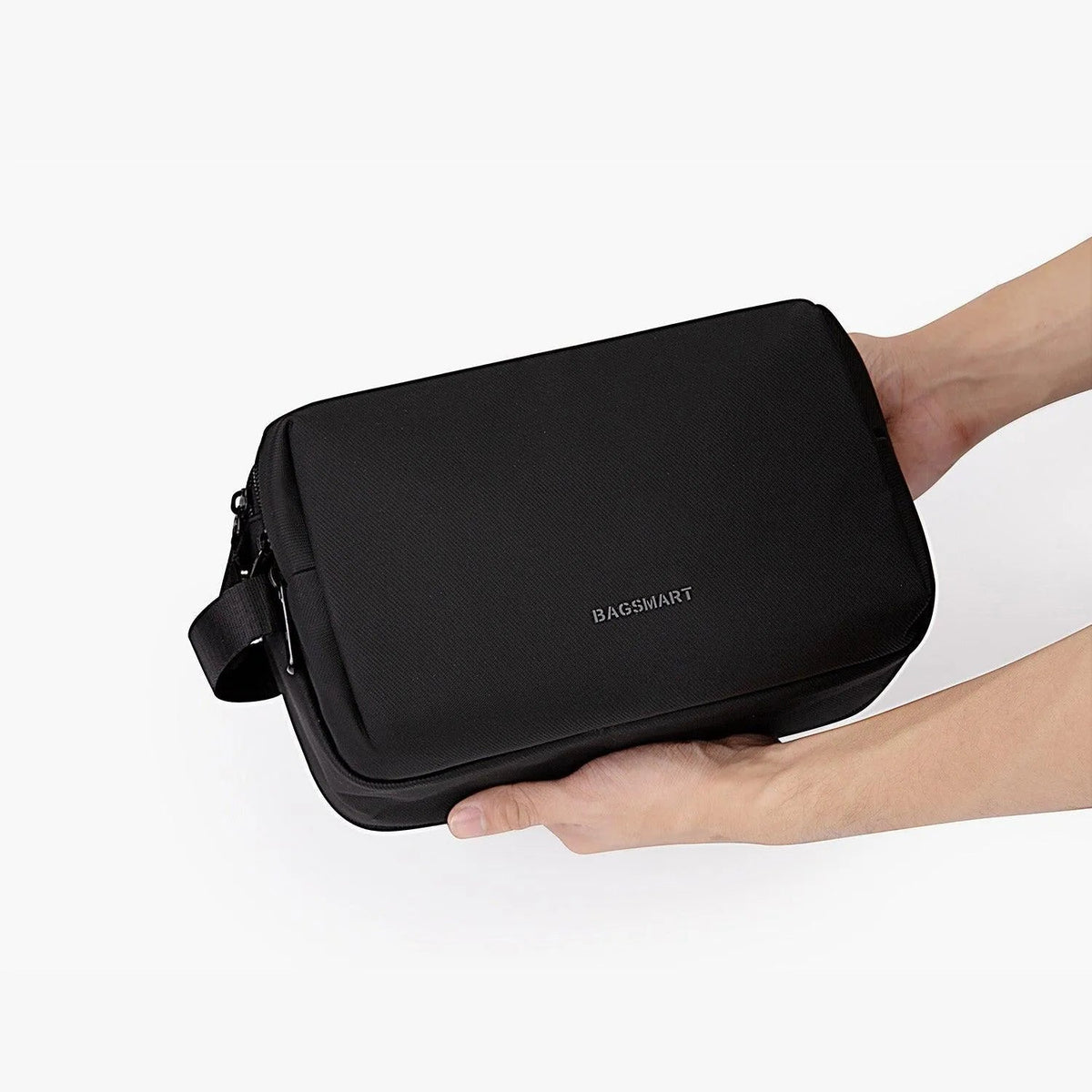 (FREE GIFT) On-road Toiletry Bag