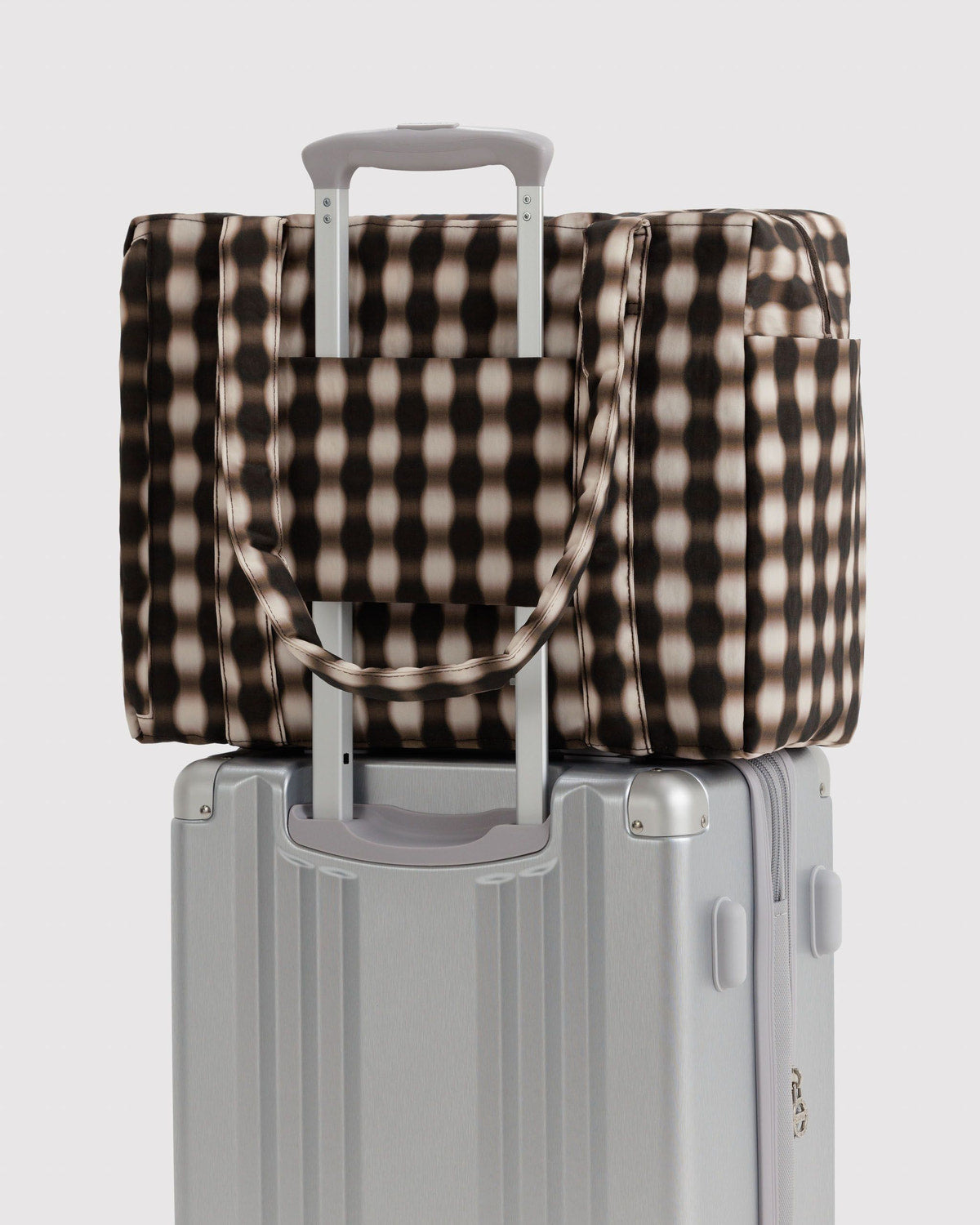 Small Cloud Carry-On