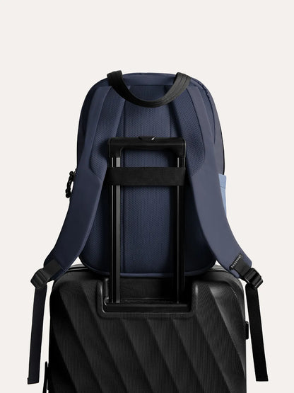 Paz 23L Work Backpack