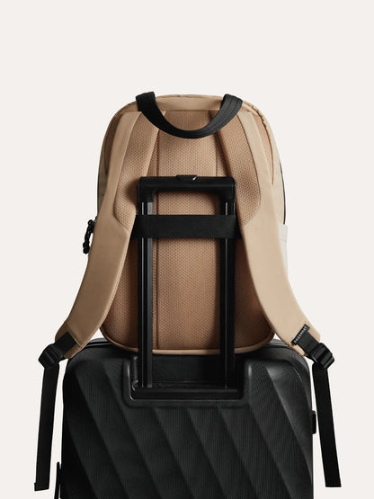 Paz 23L Work Backpack