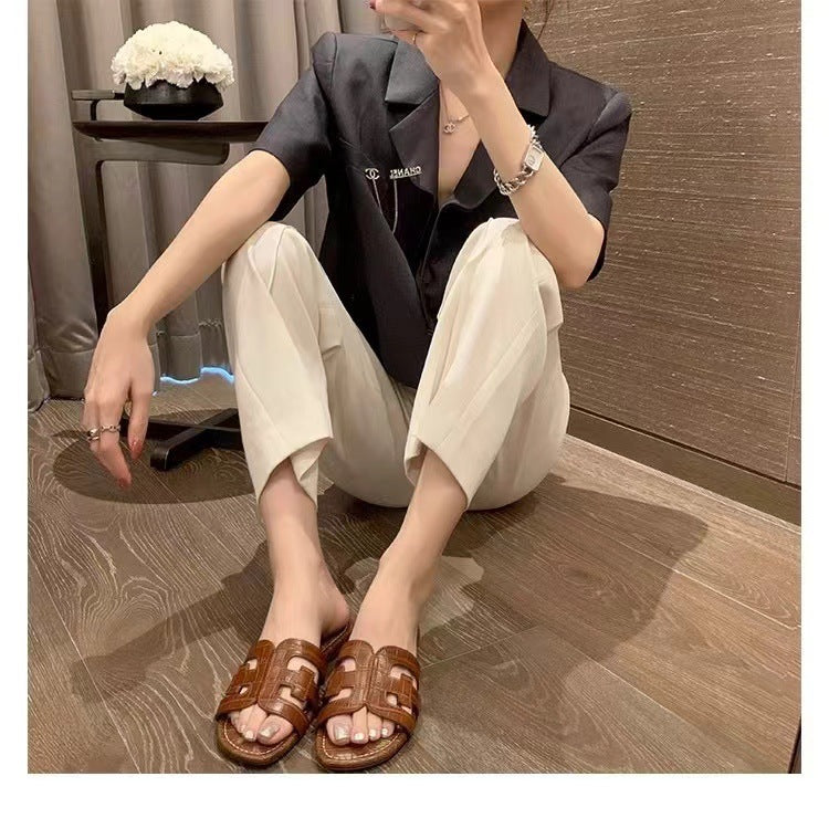 In-Stock Instant Delivery Sam New Flat H-Shaped Slippers, Slimming Outdoor Beach Sandals for Women, Summer Outdoor Travel Vacation Slide Sandals - image 2