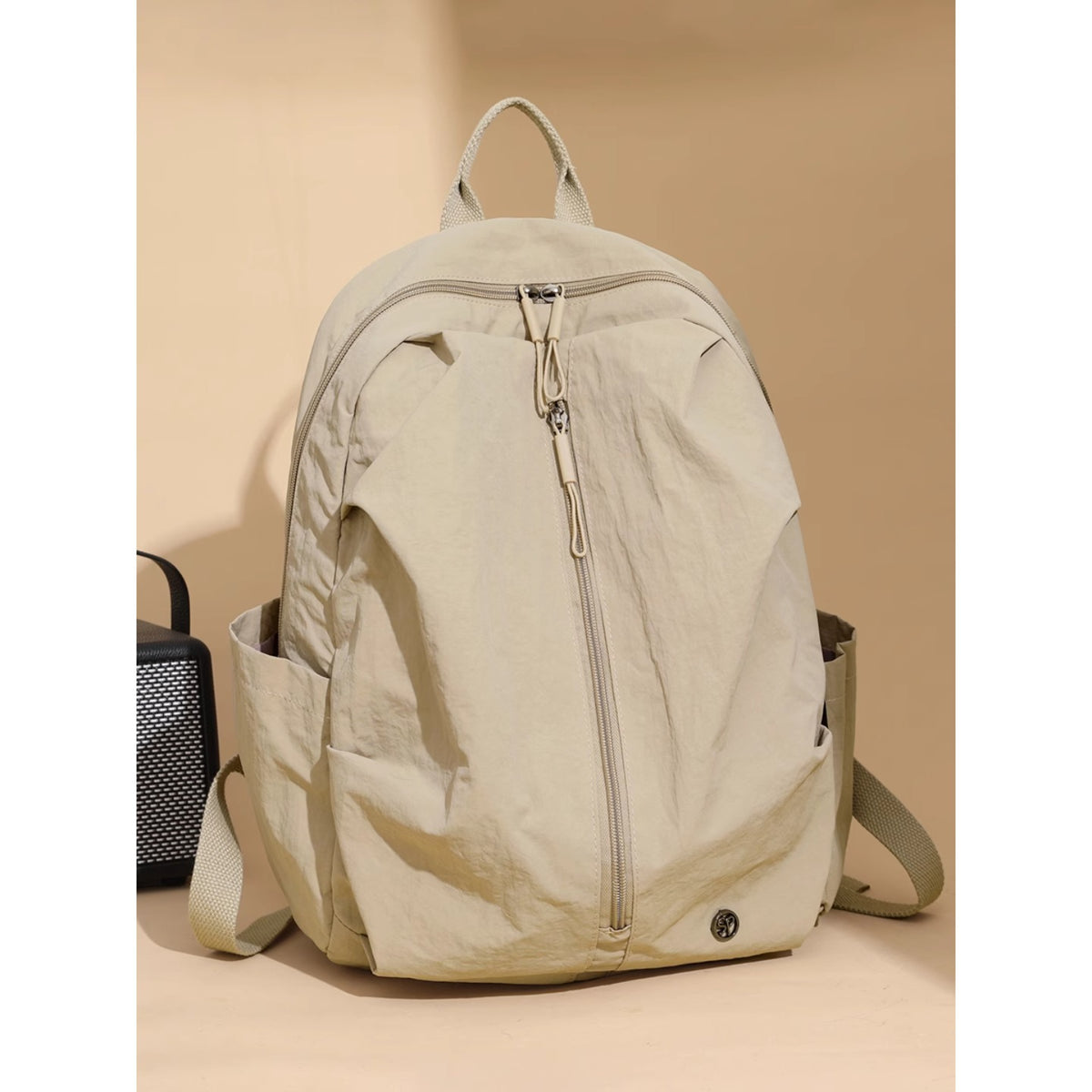 Ultra-Light Waterproof Nylon Cloth Backpack for Men, Outdoor Travel and Mountaineering Large-Capacity Backpack, Women's Travel Small Backpack - image 1