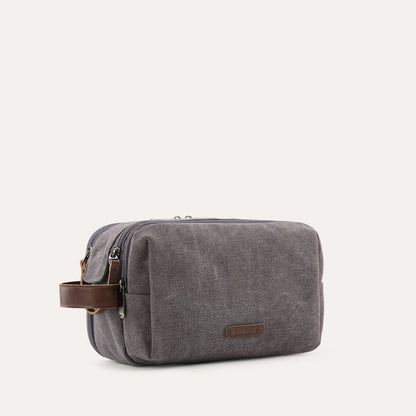 (FREE GIFT) On-road Toiletry Bag