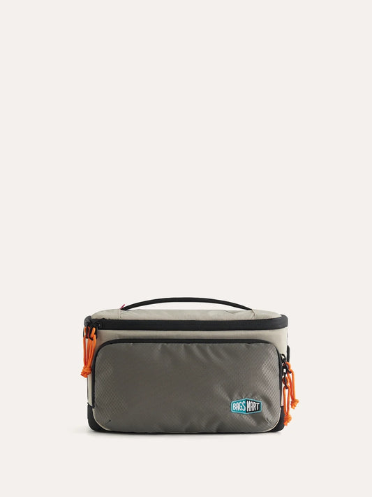 Blast 4.5L Hanging Toiletry Bag