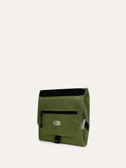 Faro Hanging Toiletry Bag