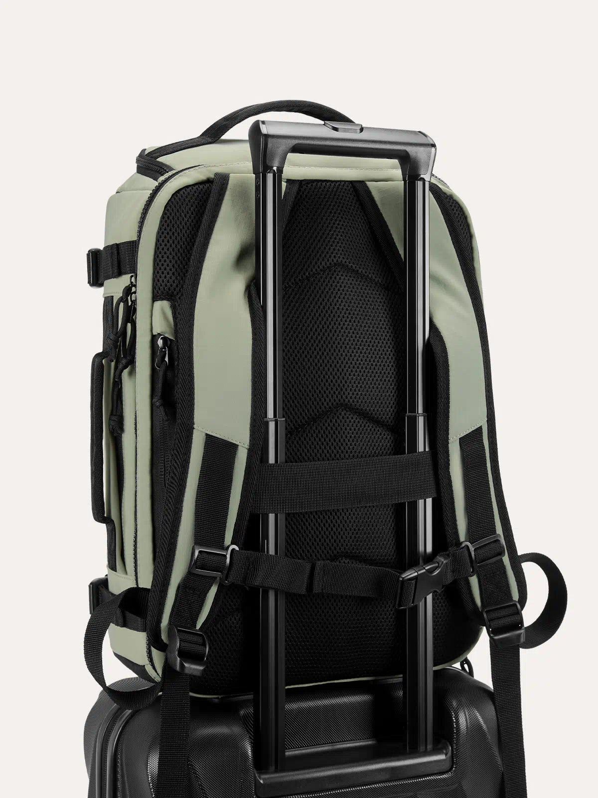 Blast 28L Travel Backpack