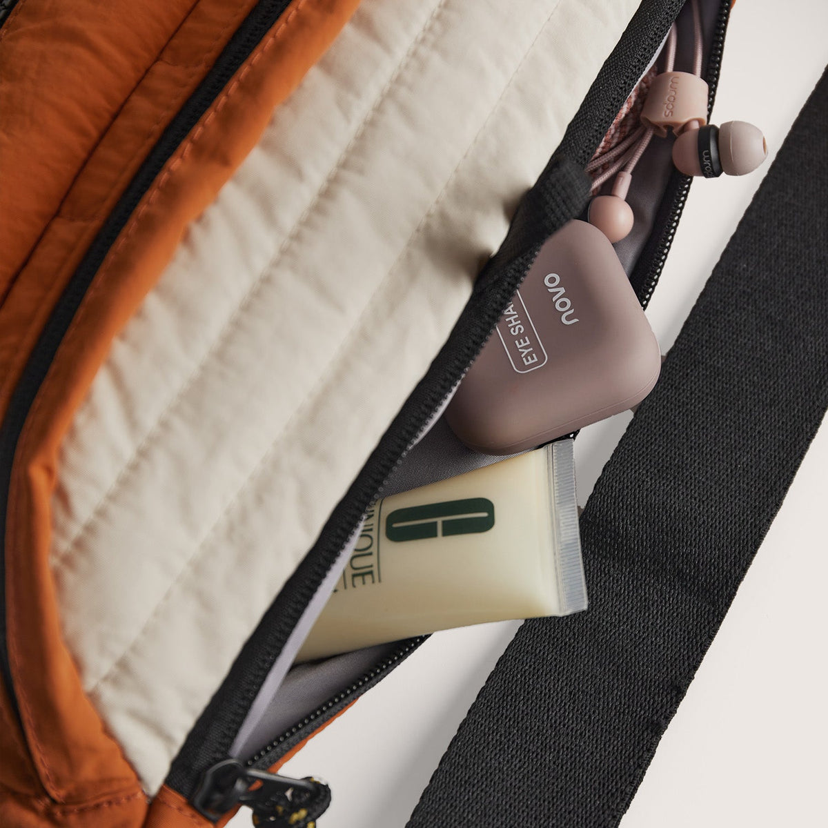 (FREE GIFT) Paz 2.5L Belt Bag