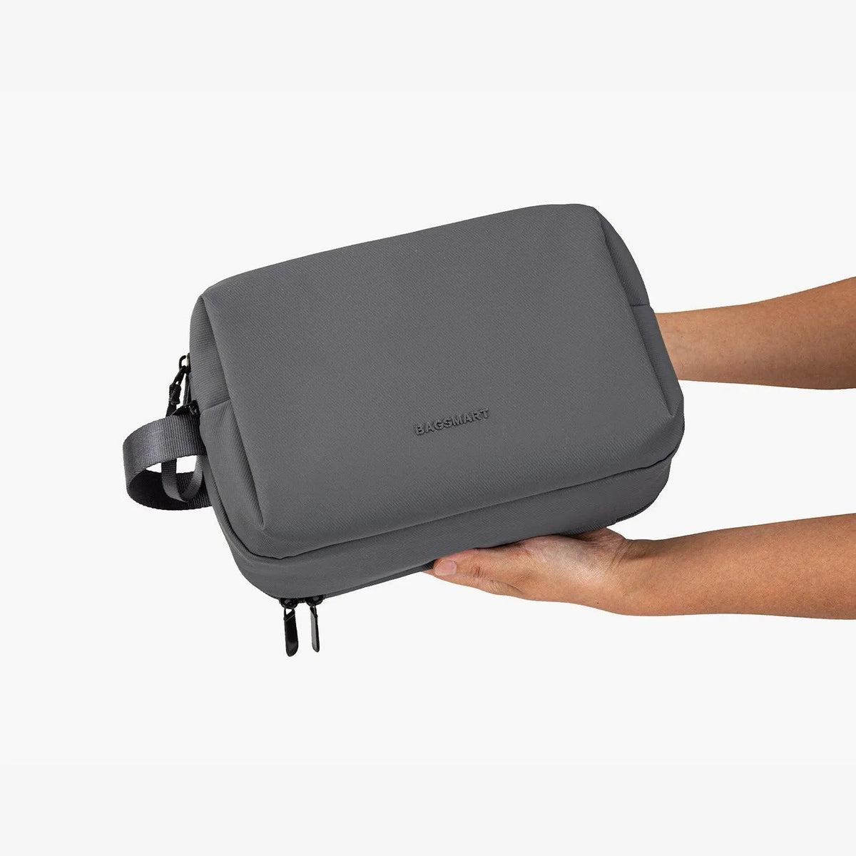 (FREE GIFT) On-road Toiletry Bag