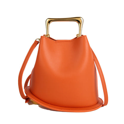 Large-capacity Fashionable Tote Bucket Bag