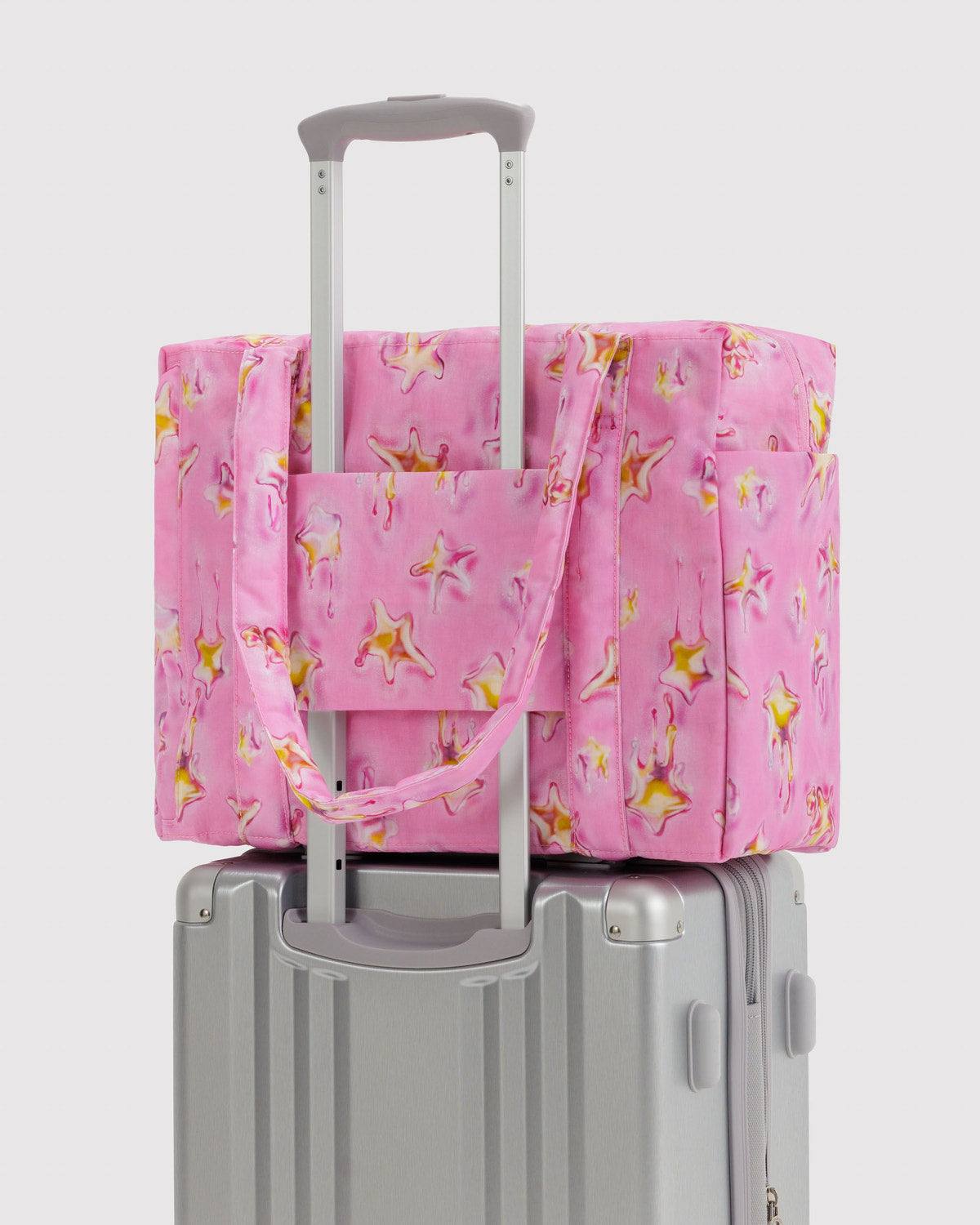 Small Cloud Carry-On