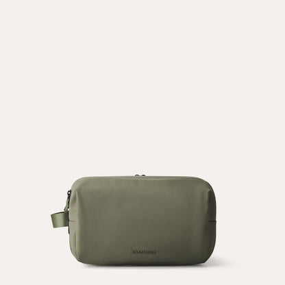 (FREE GIFT) On-road Toiletry Bag